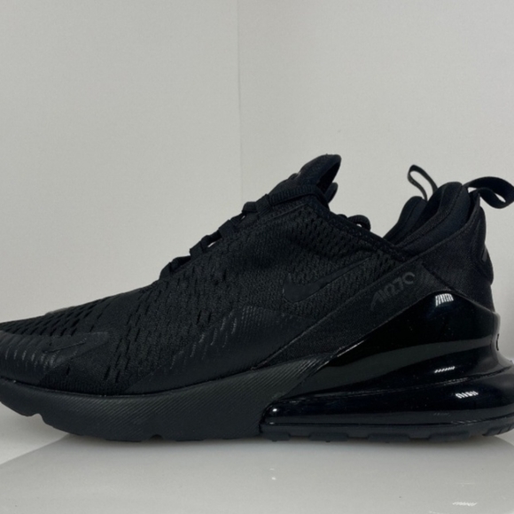 Nike sneakers - Picture 3 of 3